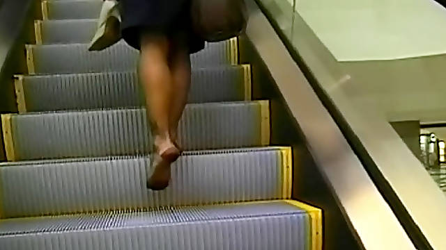 Voyeur video of public pantyhose action