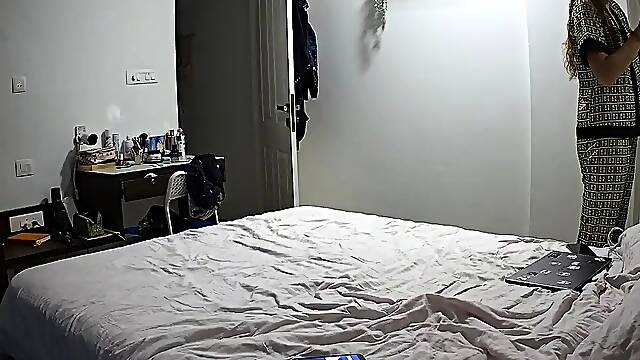 Amateur Hidden Cam