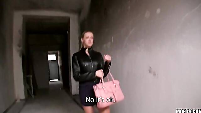 Silicone goddess with round ass Vicktoria Redd rammed from behind