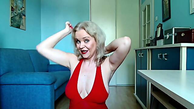 Mommy Getting Crazy When Home Alone