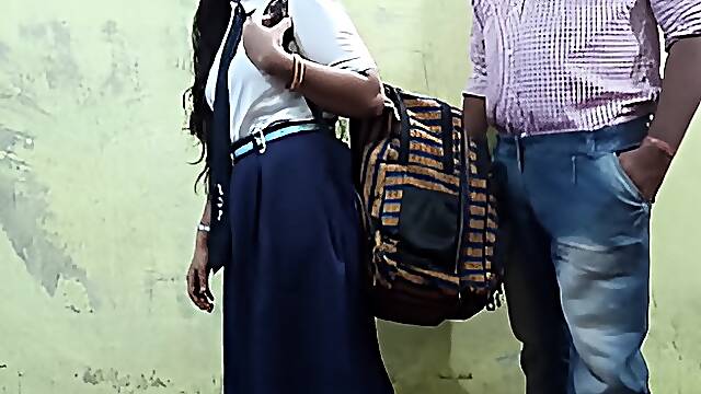 Indian college babe misbehaved with her teacher Mumbai Ashu