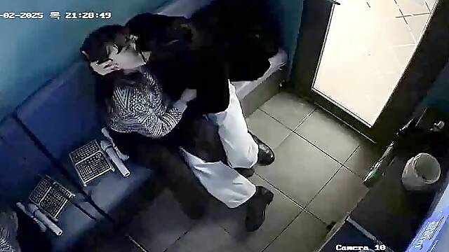 IPCAM – Chubby Korean girl at karaoke