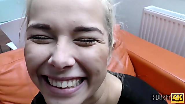 HUNT4K. Blondie stops fighting with BF because stranger