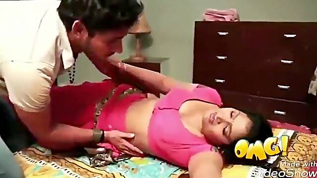 Building holder Aunty