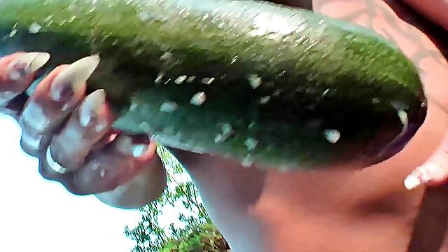 Stunning mature masturbating and gets fisted outdoors